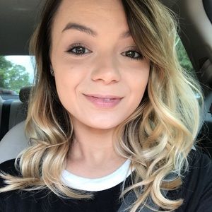 Meet your Posher, Alison